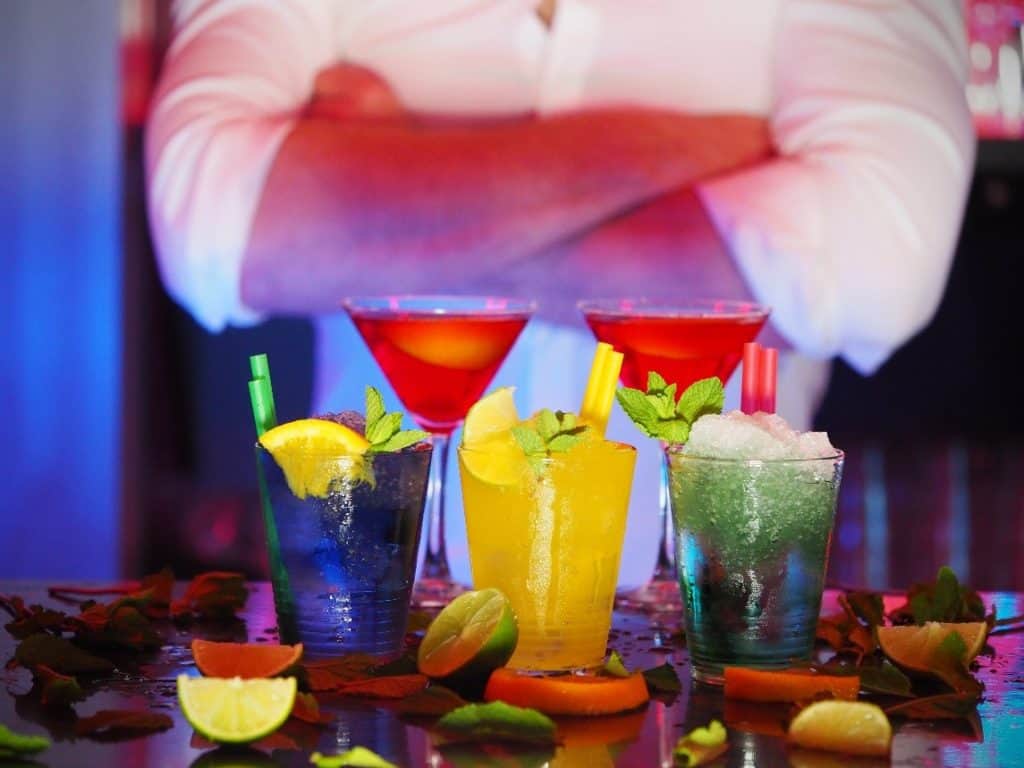 Going out in Lloret de Mar - Get pampered and enjoy a delicious exotic cocktail