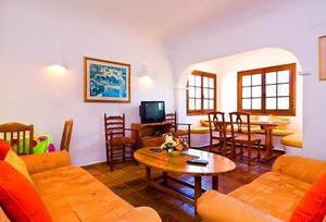 https://www.clubvillamar.comIrina Villa - 5