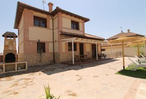 https://www.clubvillamar.comMirador de Seseña - 5