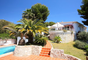 https://www.clubvillamar.comVilla Almencia - 2