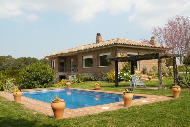 https://www.clubvillamar.comDeroua - Main