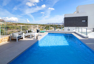 https://www.clubvillamar.comAuric - 5