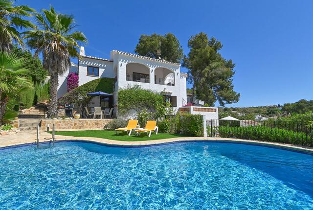 https://www.clubvillamar.comInes Isabel - Main
