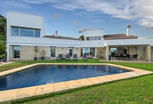 https://www.clubvillamar.comAmaia - 3