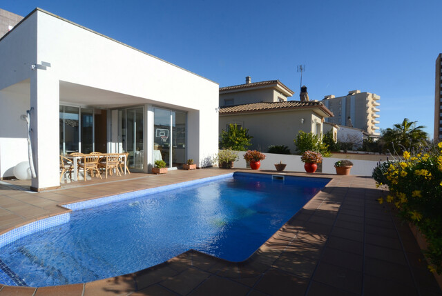 https://www.clubvillamar.comJardins d’Empúries - Main