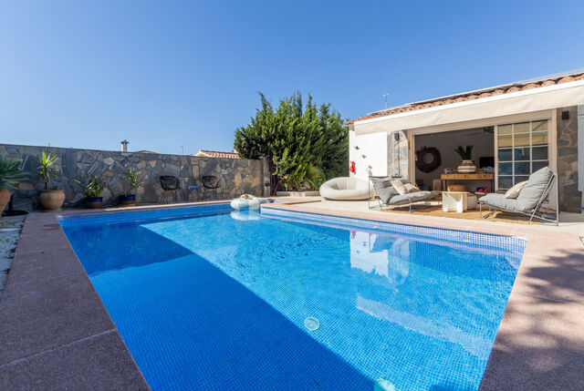 https://www.clubvillamar.comBrisa de Cambrils - Main