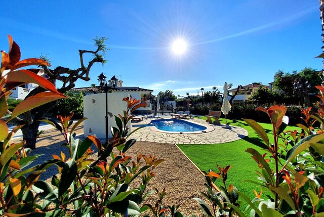 https://www.clubvillamar.comFinca Garten Grill - Main