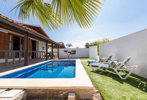 https://www.clubvillamar.comTropical 4 - 2