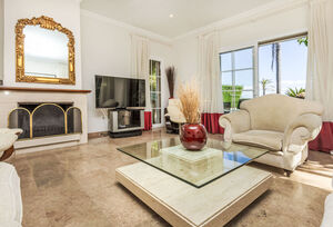 https://www.clubvillamar.comLuxury B - 3