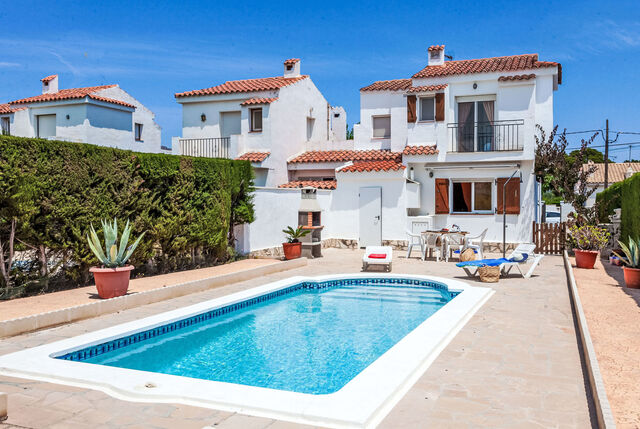 https://www.clubvillamar.comPalmera II - Main