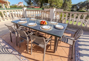 https://www.clubvillamar.comCala Dorada - 2