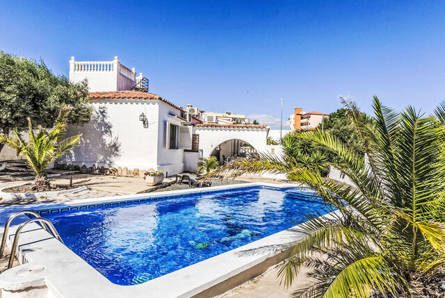 https://www.clubvillamar.comTerrassa de Sal - Main
