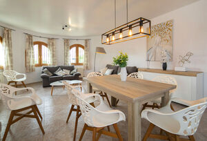 https://www.clubvillamar.comMarie Louise - 4