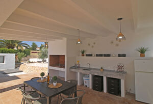 https://www.clubvillamar.comClaudia - 4