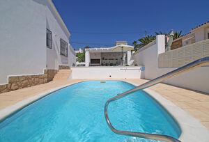 https://www.clubvillamar.comClaudia - 5