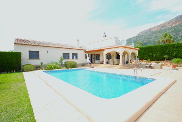 https://www.clubvillamar.comFanila - Main