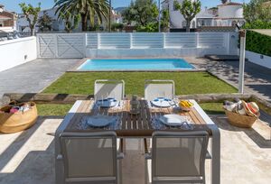 https://www.clubvillamar.comOtlo - 3