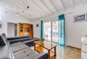 https://www.clubvillamar.comMontgrí - 4