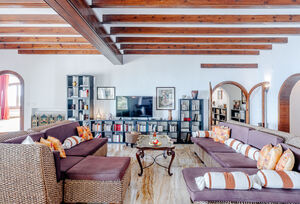 https://www.clubvillamar.comCasela - 4