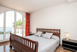https://www.clubvillamar.comGaudí - 5