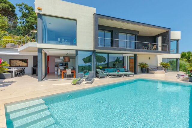 https://www.clubvillamar.comRiviera Brava - Main