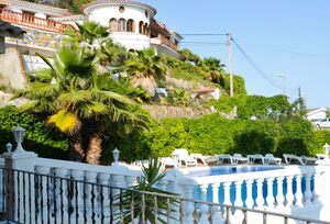 https://www.clubvillamar.comFluvia Azul - 4
