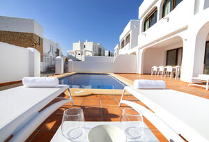https://www.clubvillamar.comBassetes - 5