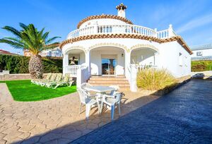 https://www.clubvillamar.comMarisol - 2