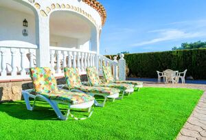https://www.clubvillamar.comMarisol - 3