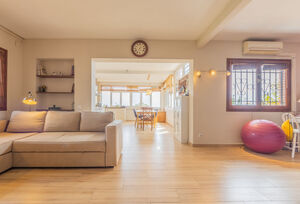 https://www.clubvillamar.comRossi - 3