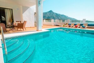 https://www.clubvillamar.comVista Banus - 4