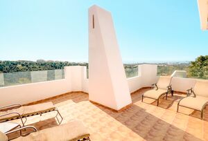 https://www.clubvillamar.comVista Banus - 5