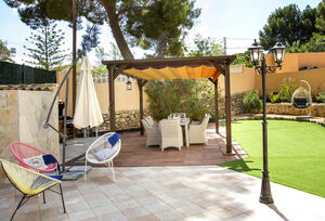 https://www.clubvillamar.comLorraine - 3