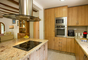 https://www.clubvillamar.comLorraine - 5