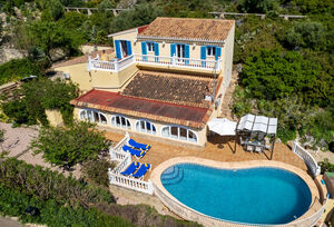 https://www.clubvillamar.comMandana - 2