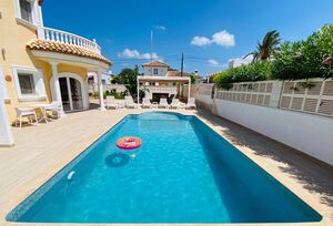 https://www.clubvillamar.comRevoltes - 4
