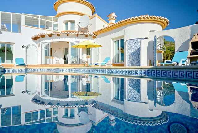 https://www.clubvillamar.comLos Caracoles - Main