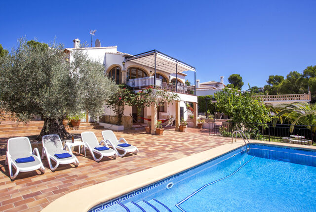 https://www.clubvillamar.comRubi - Main