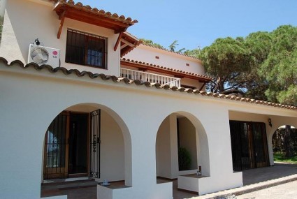 https://www.clubvillamar.comRivanesta - Main