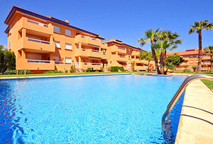 https://www.clubvillamar.comApartment Bolonia - 2