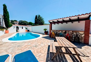 https://www.clubvillamar.comLisa - 3