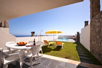 https://www.clubvillamar.comVistas al Mar - Main