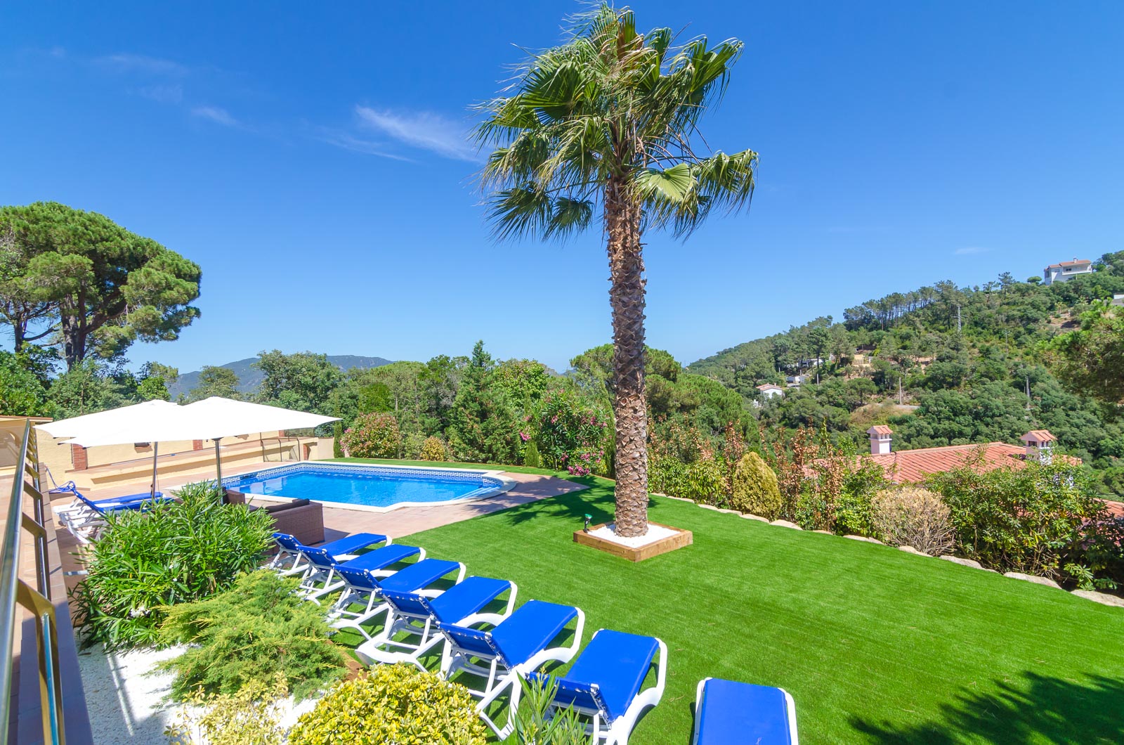 Moderne spanische Villa für 12 Personen mit Klimaanlage, in der Nähe