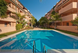 https://www.clubvillamar.comApartment Marbella 03 - 2