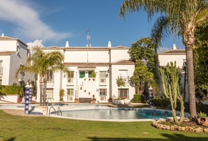 https://www.clubvillamar.comApartment Marbella 38 - 2