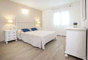 https://www.clubvillamar.comNevile - 5