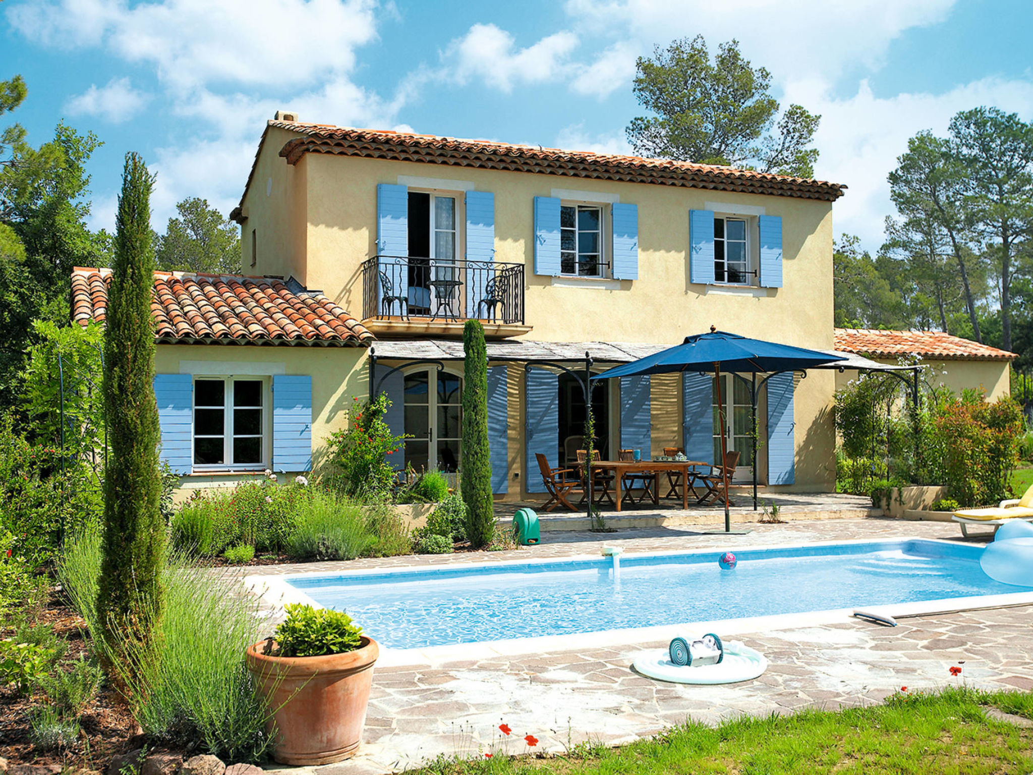 holiday house in provence