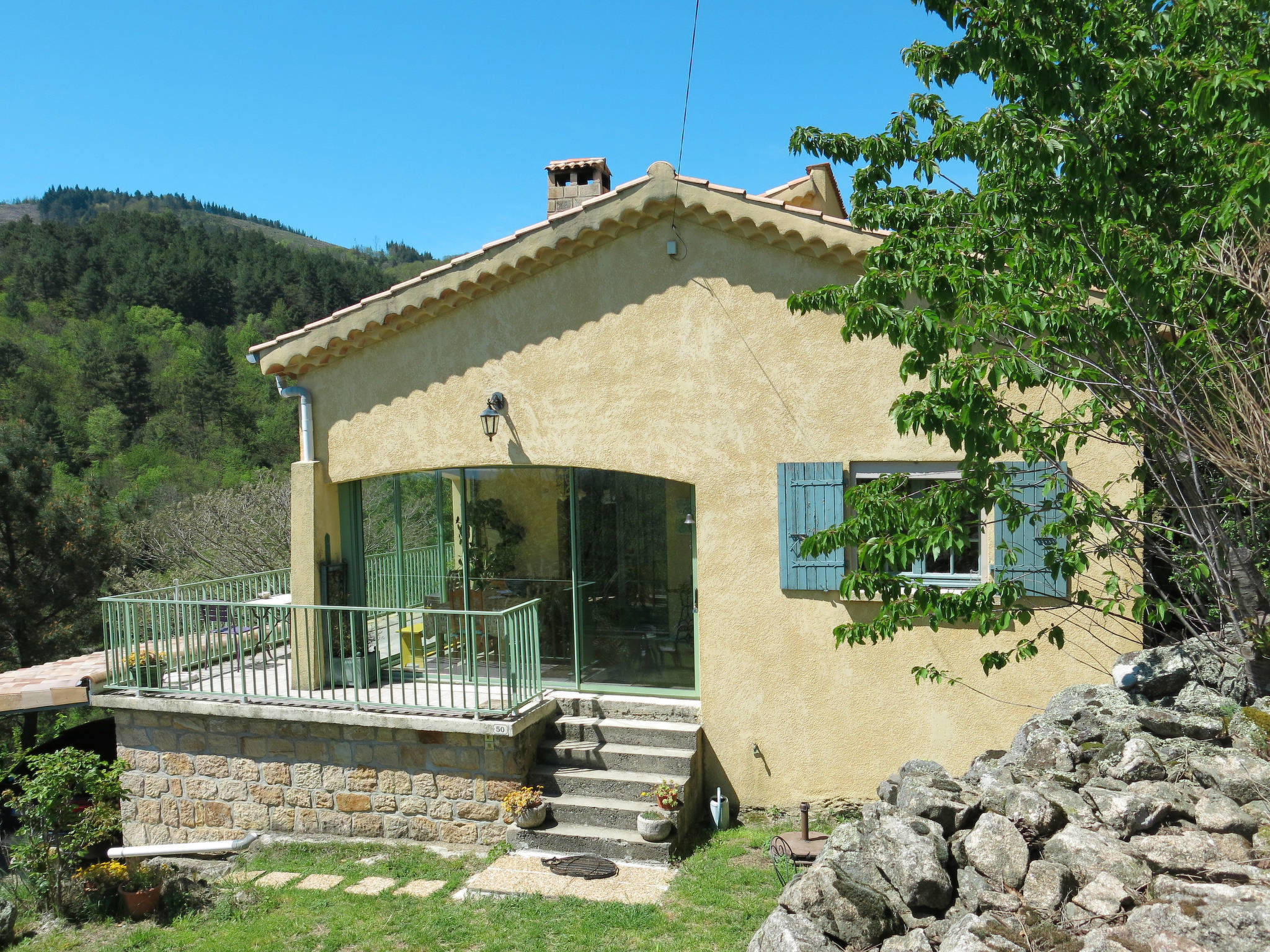 Location Villa Largentière Ardèche/Drôme Maison France Azerolier