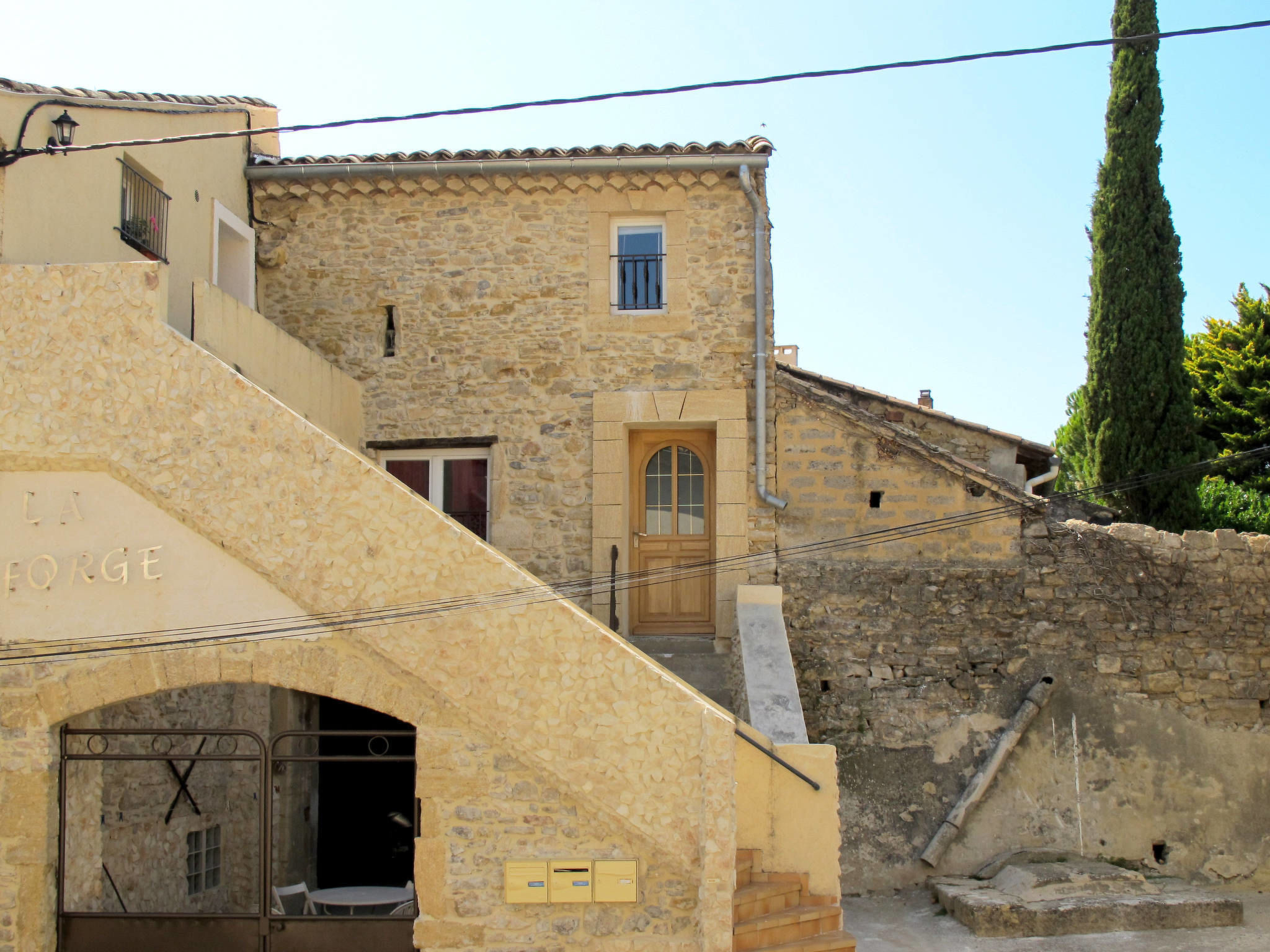 Holiday home Laudun l'ardoise GardLozère Villa France for rent Farfuret